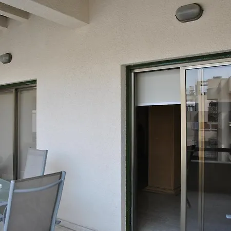 Les Palmiers City Center House شقة لارنكا